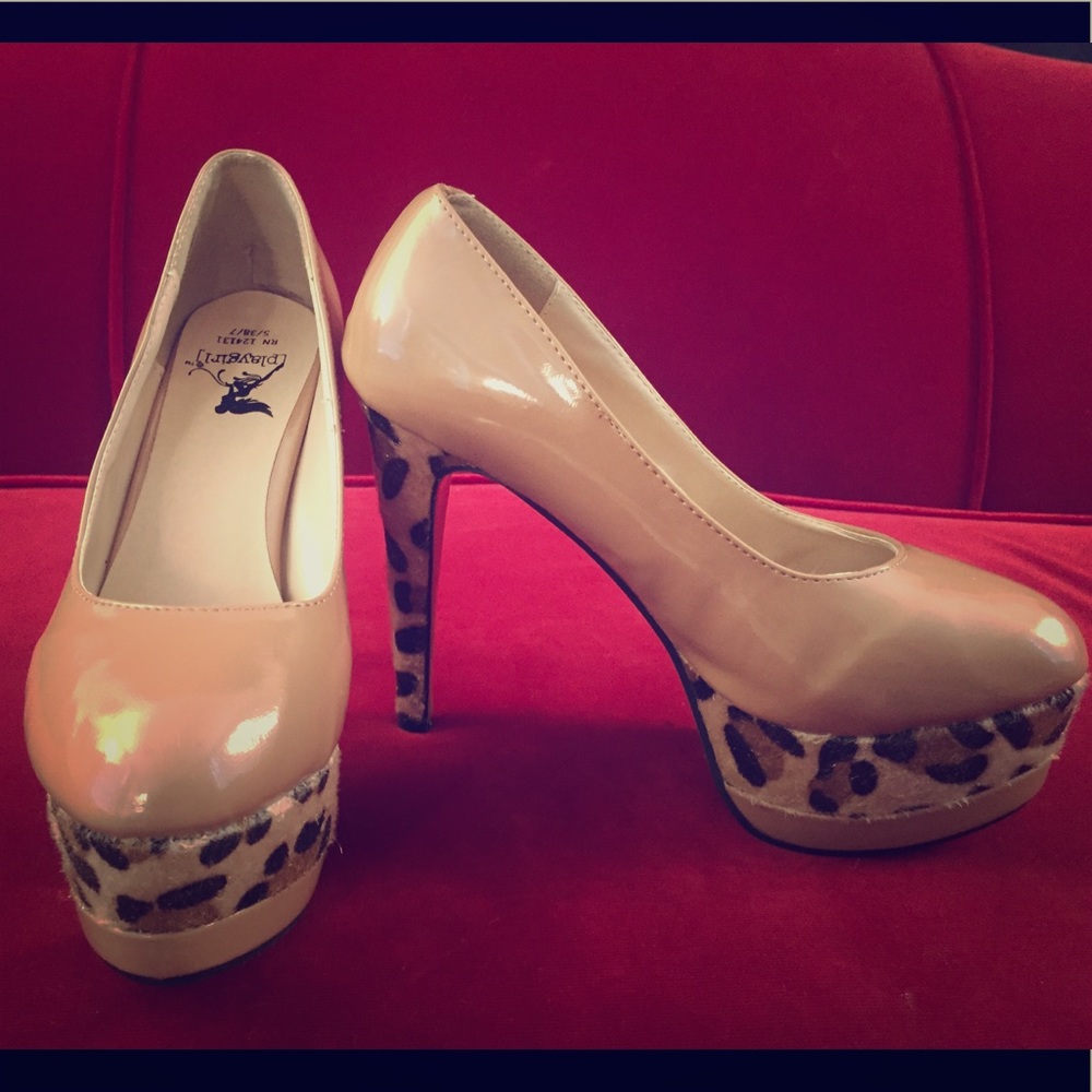Leopard stilettos ❤️
